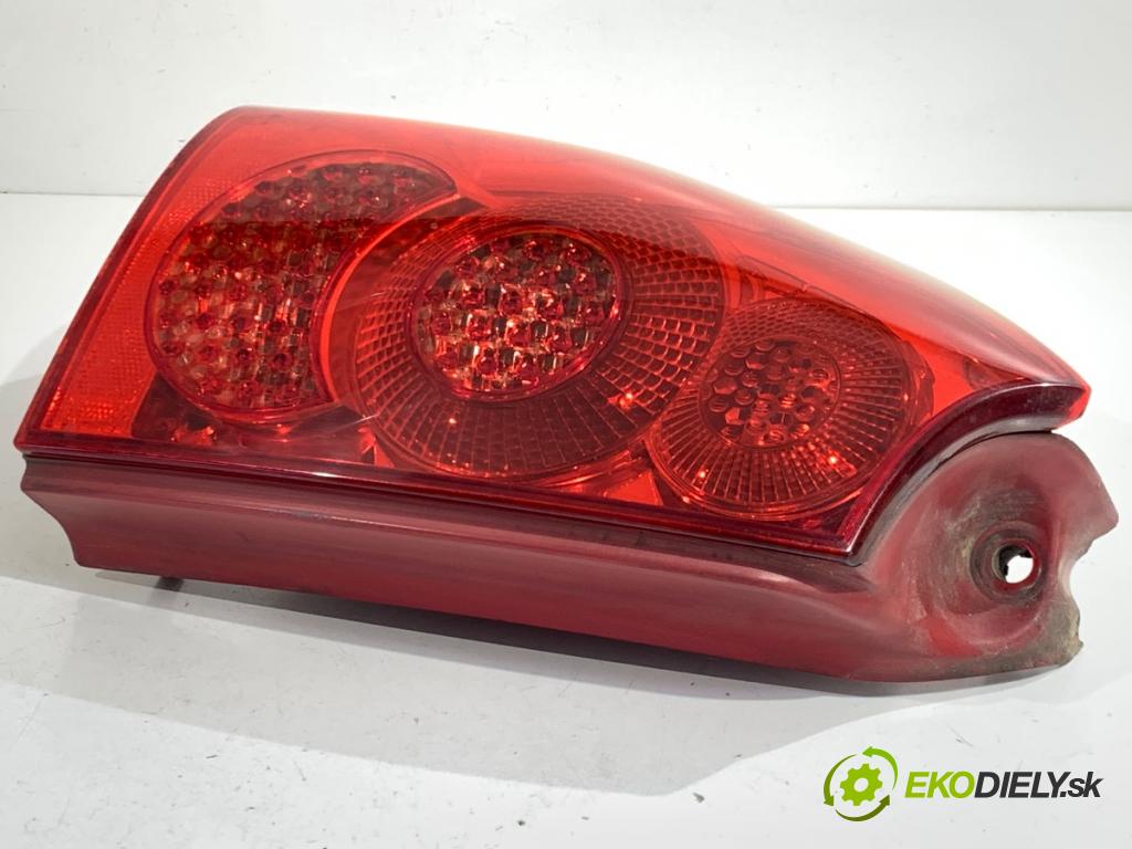 PEUGEOT 307 liftback 2007 80 kW 1.6 BioFlex 1587 Svetlo ľavy zad