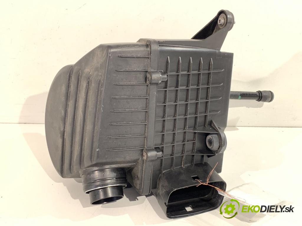 SKODA RAPID liftback 2014 77 kW 1.2 TSI 1197 obal filtra vzduchu 6R0129607C (Kryt vzduchového filtru)