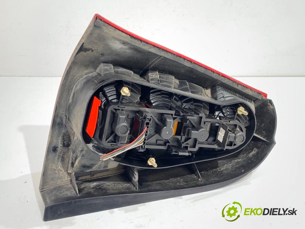 MERCEDES-BENZ W168 liftback 2000 60 kW A 140 (168.031, 168.131) 1397 světlo pravý zadní část