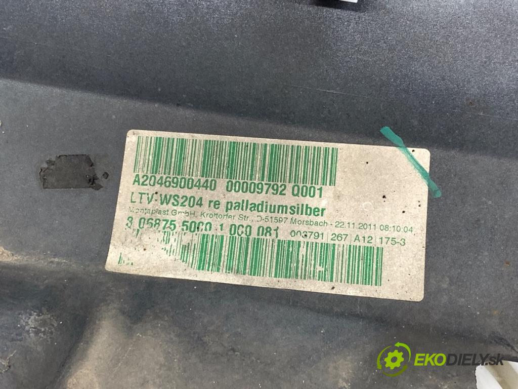 MERCEDES-BENZ S204 Kombi 2011 115 kW C 180 CGI (204.249) 1796 Lišta prahová pravy A2046900440