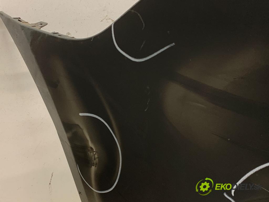 MERCEDES-BENZ eSPRINTER Skrzynia Skrzynia 2021 85 kW Electric (910.633)  nárazník přední část  (Klika dveří ostatní)