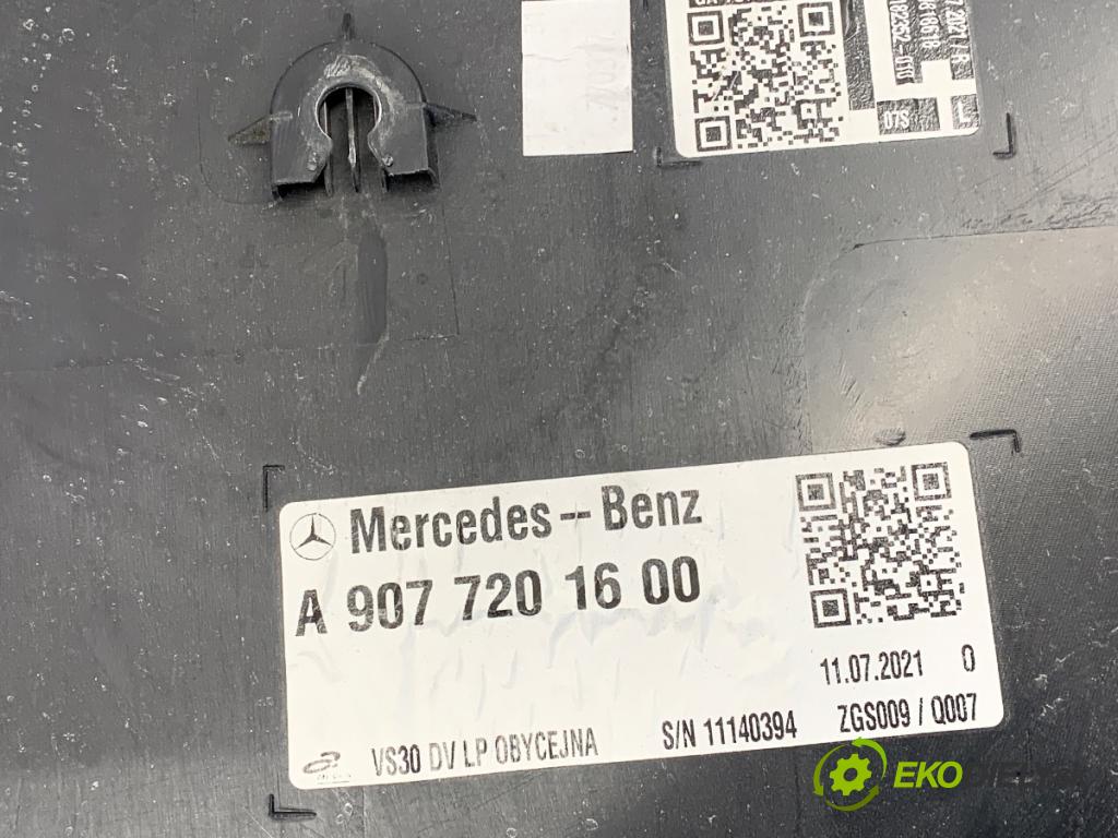 MERCEDES-BENZ eSPRINTER Skrzynia Skrzynia 2021 85 kW Electric (910.633)  ča dveře levý přední část