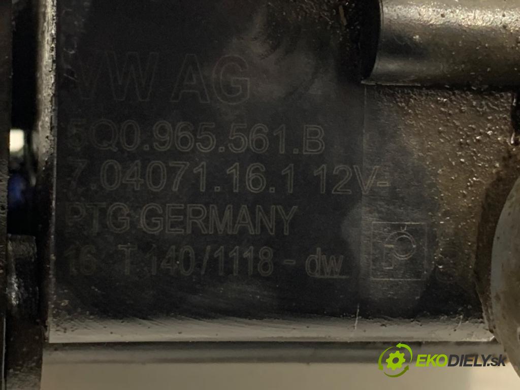 SKODA OCTAVIA III liftback 2016 110 kW 2.0 TDI 1968 DALŠÍ: Pumpa vody 5Q0965561B (Vodná pumpa)