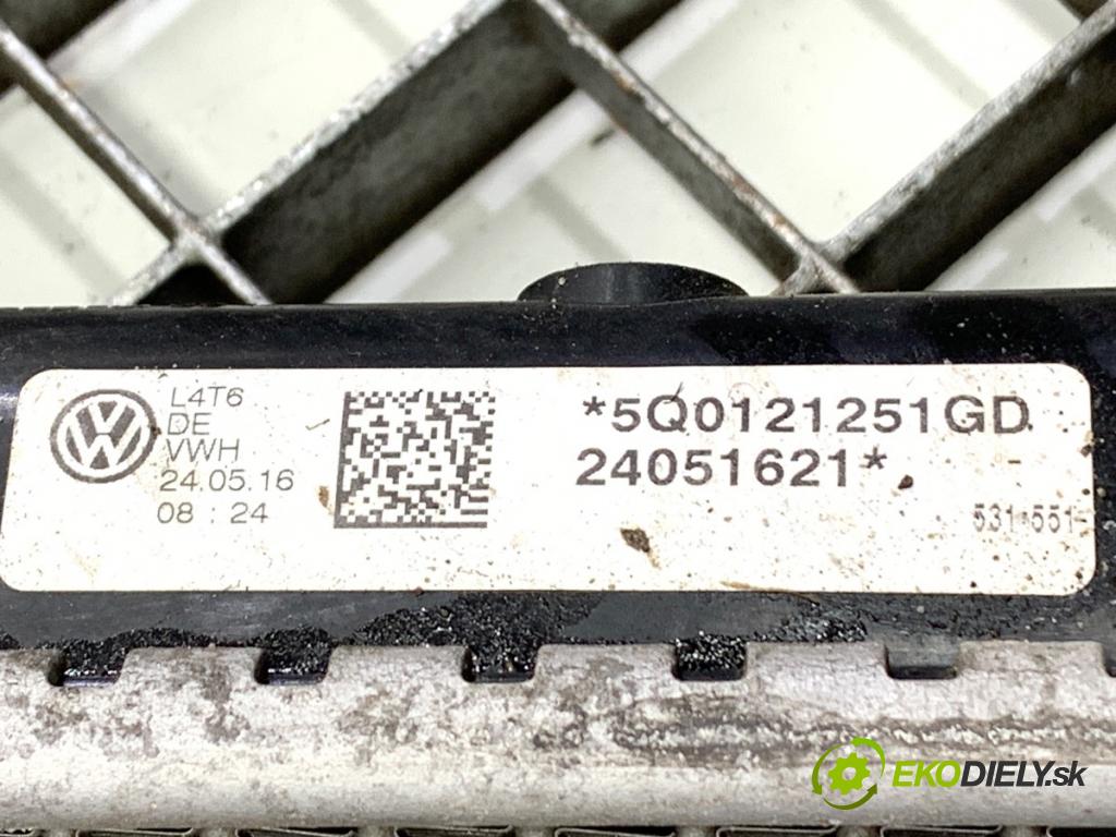 SKODA OCTAVIA III liftback 2016 110 kW 2.0 TDI 1968 Chladič vody 5Q0121251GD (Chladič vody)