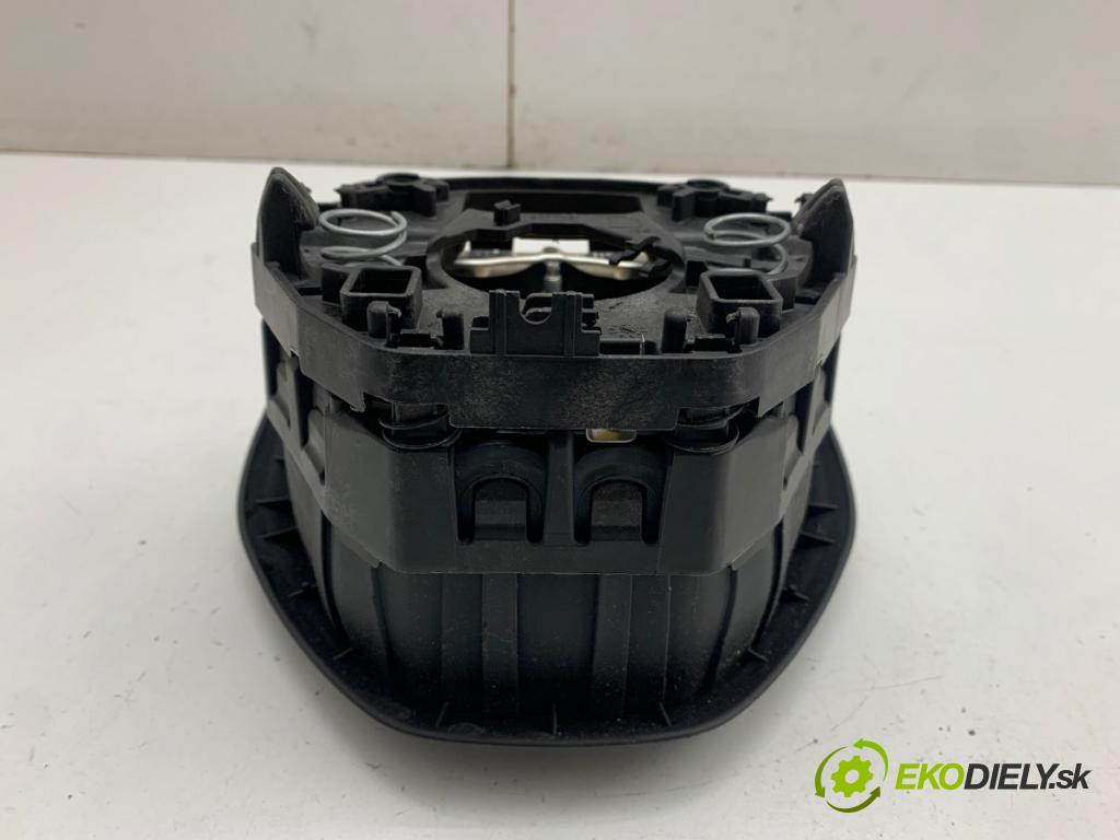 SKODA OCTAVIA III liftback 2016 110 kW 2.0 TDI 1968 AirBag volantu 5E0880201B (Airbag)