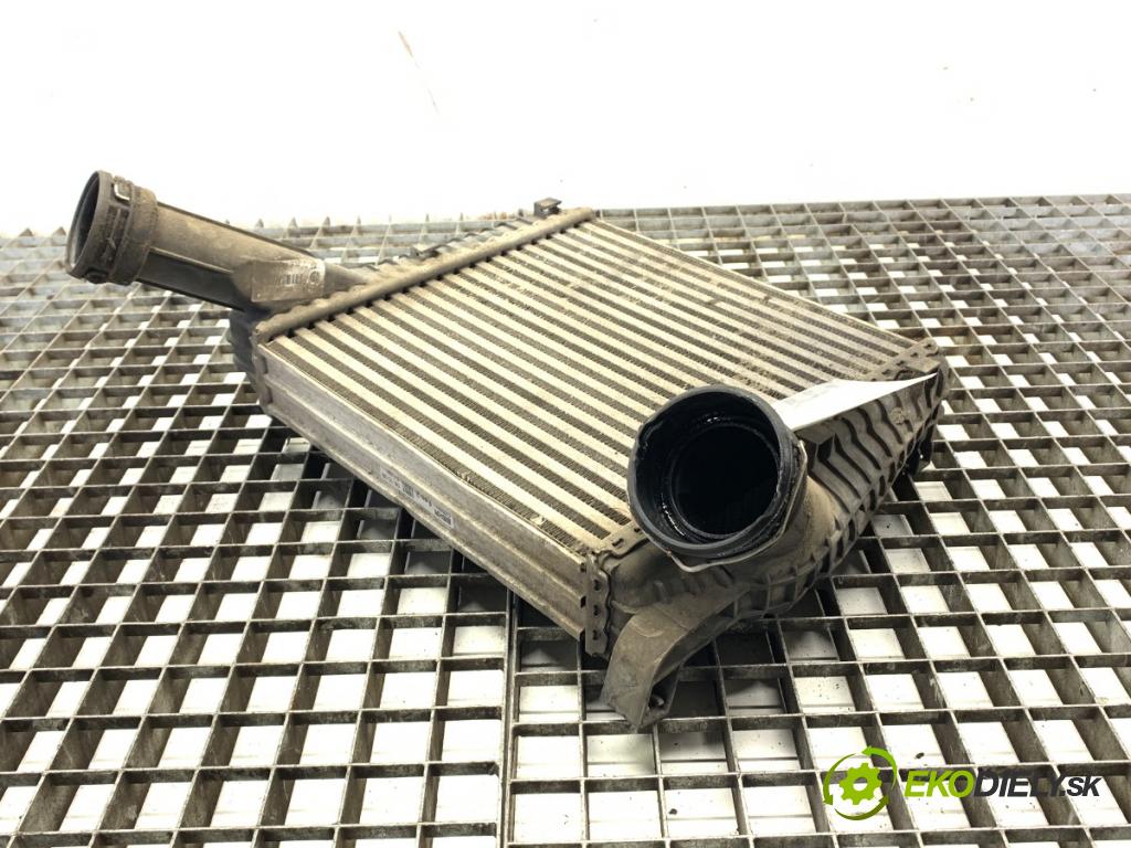 AUDI Q7 4L SUV 2010 176 kW 3.0 TDI quattro 2967 intercooler pravy 7L6145804A (Intercooler (chladič nasávaného vzduchu))