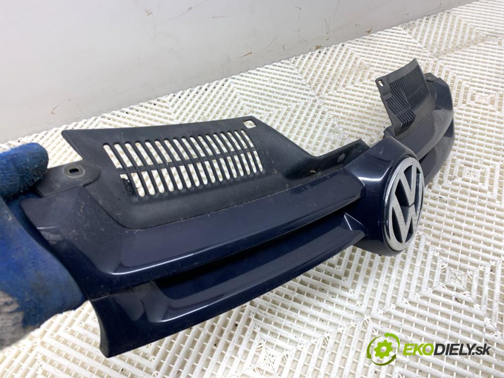 VW GOLF V liftback 2004 77 kW 1.9 TDI 1896 mřížka maska  (Přední mřížka (maska chladiče))