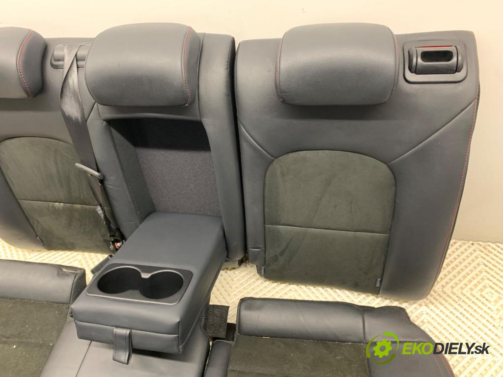 KIA CEED liftback 2014 150 kW 1.6 GT 1591 sedadla sedačky sedadlo RECARO