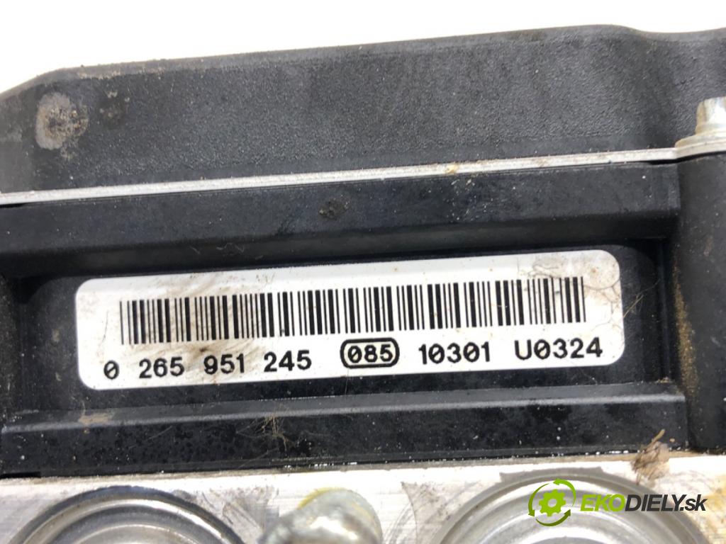 PEUGEOT 508 SW I Kombi 2011 150 kW 2.2 HDi 2179 pumpa ABS 0265951245 (Pumpa ABS)