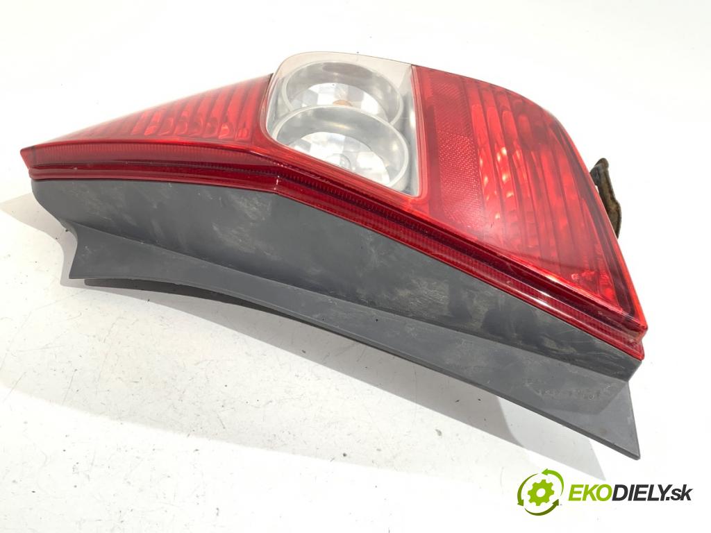 HONDA JAZZ II liftback 2003 57 kW 1.2 i-DSI (GD5, GE2) 1243 světlo pravý zadní část
