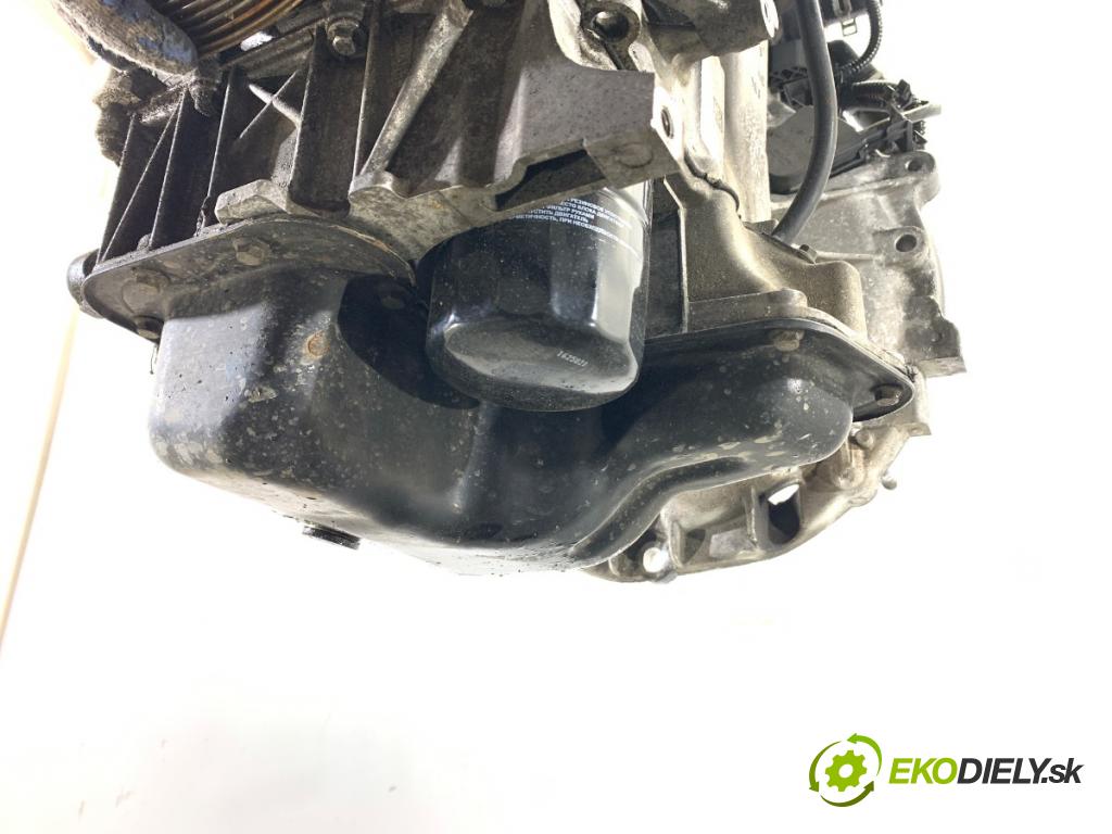 PEUGEOT 208 I liftback 2015 60 kW 1.2 VTI 82 1199 Motor HM01 (Motor)