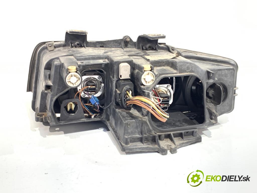 AUDI A4 B6 Kombi 2002 110 kW 1.8 T 1781 Svetlomet pravy predný 8E0941004F