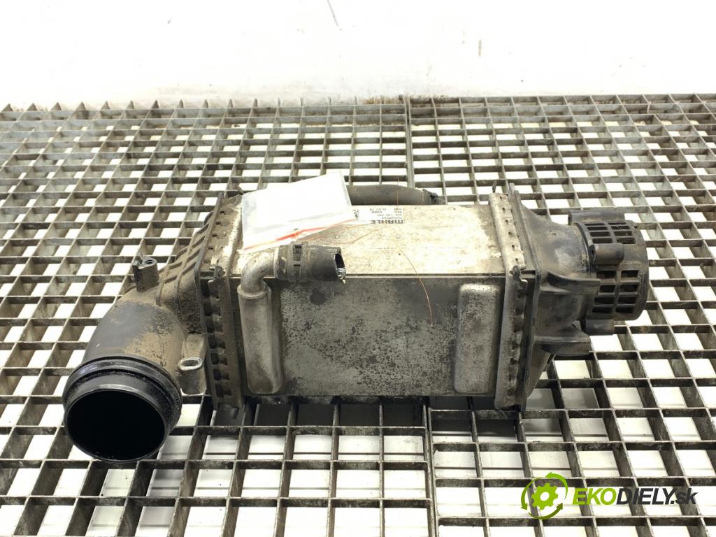 SKODA OCTAVIA III Kombi 2019 110 kW 1.5 TSI 1495 intercooler 04E145785 (Intercooler (chladič nasávaného vzduchu))