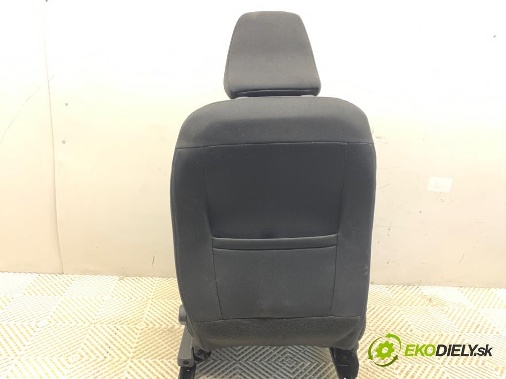 DACIA BIGSTER  2026 113 kW 1.2 ECO-G 150 1199 sedadlo levý přední část