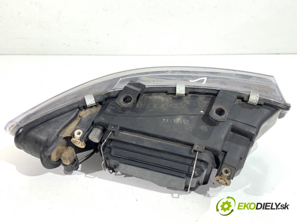 SEAT LEON I liftback 2001 81 kW 1.9 TDI 1896 světlomet levý přední část