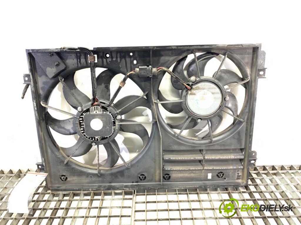 VW PASSAT B7 Kombi 2011 103 kW 2.0 TDI 1968 ventilátor chladiče 1K0121207 (Ventilátor)
