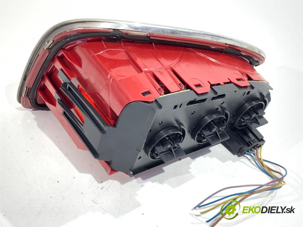 MINI R56 liftback 2011 72 kW One 1598 světlo pravý zadní část 7255910