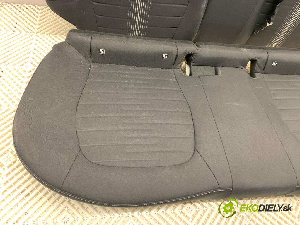 HYUNDAI i10 III liftback 2023 62 kW 1.2 MPi 1197 Sedadlo druhý rad