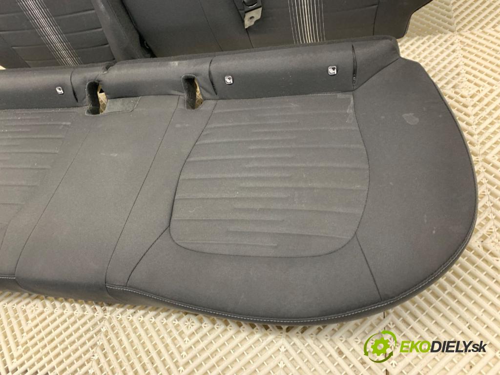 HYUNDAI i10 III liftback 2023 62 kW 1.2 MPi 1197 Sedadlo druhý rad