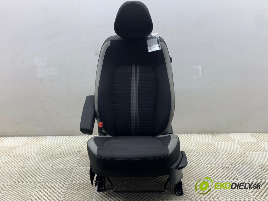 HYUNDAI i10 III liftback 2023 62 kW 1.2 MPi 1197 sedadlo levý přední část 