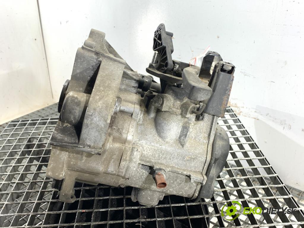 SEAT IBIZA IV liftback 2013 51 kW 1.2 1198 převodovka LNR (Převodovka)
