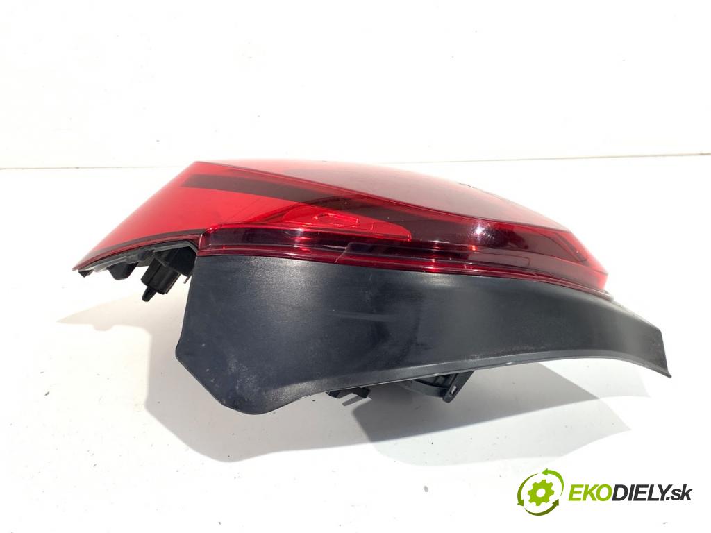 CITROEN C3 III liftback 2020 81 kW 1.2 PURETECH 110 1199 světlo pravý zadní část 9812257480