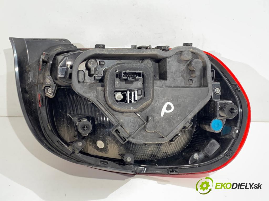 CITROEN C3 III liftback 2020 81 kW 1.2 PURETECH 110 1199 světlo pravý zadní část 9812257480