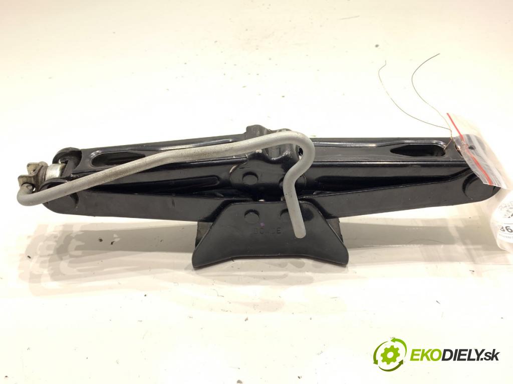 CITROEN C3 III liftback 2020 81 kW 1.2 PURETECH 110 1199 ZVEDÁK: - mechanismus 9656868180