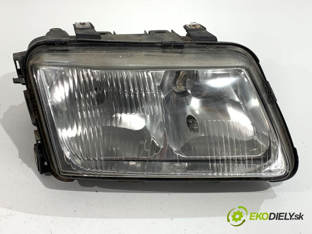 AUDI A3 8L liftback 1997 74 kW 1.6 1598 světlomet pravý přední část 