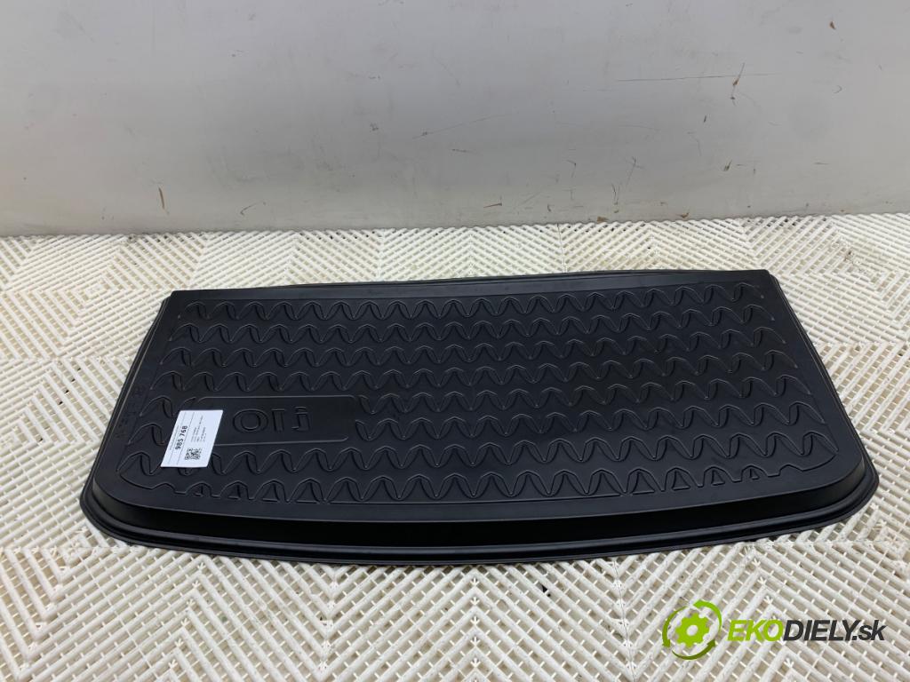 HYUNDAI i10 III liftback 2023 62 kW 1.2 MPi 1197 KRYTINA: kufra K7122ADE00
