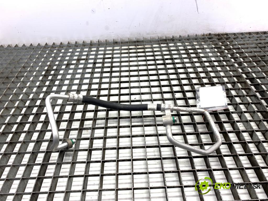 HYUNDAI i10 III liftback 2023 62 kW 1.2 MPi 1197 rúrka klimatizace 97762K7040 (Trubka klimatizace)