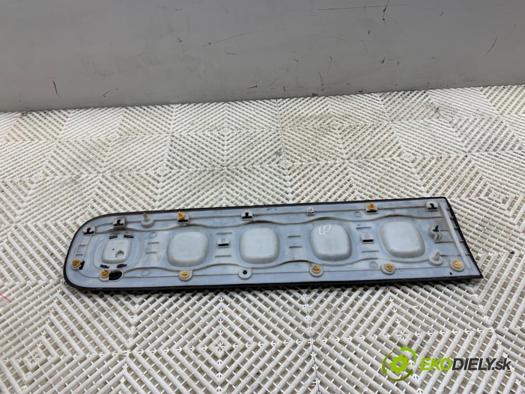 CITROEN C3 III liftback 2020 81 kW 1.2 PURETECH 110 1199 lišta dveře levý přední část 9813091377