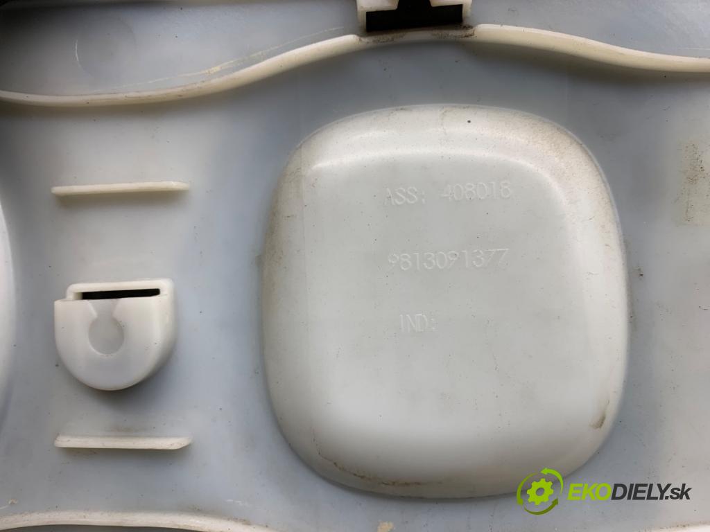 CITROEN C3 III liftback 2020 81 kW 1.2 PURETECH 110 1199 lišta dveře levý přední část 9813091377