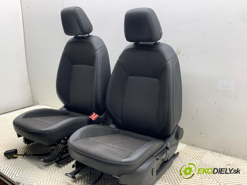 OPEL INSIGNIA B Kombi 2018 81 kW 1.6 CDTi (35) 1598 sedadla sedačky sedadlo boční