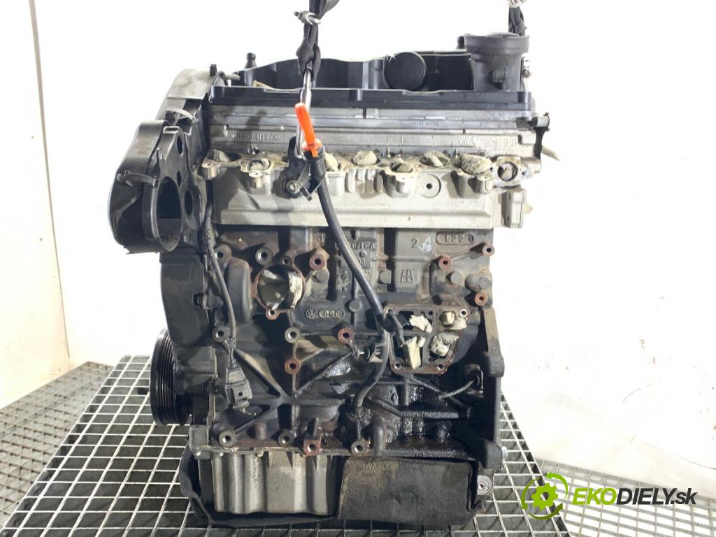 VW PASSAT B7 Kombi 2011 103 kW 2.0 TDI 1968 Motor CFF (Motor)