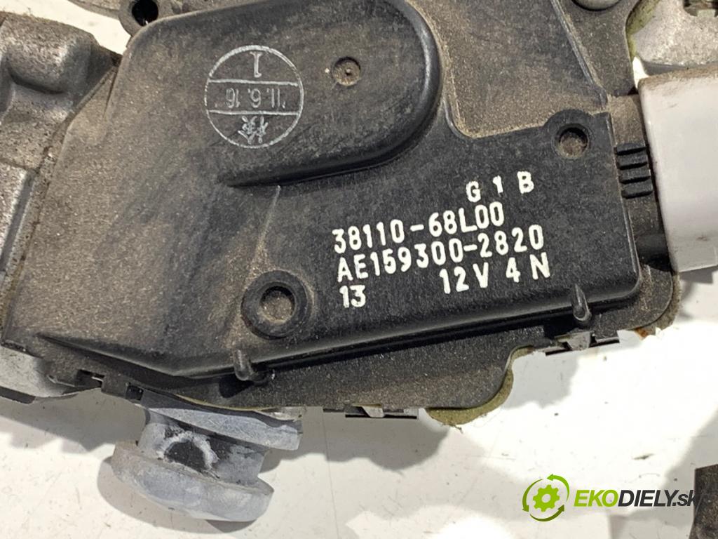 SUZUKI SWIFT IV liftback 2011 69 kW 1.2 (AZH 412) 1242 Mechanizmus stieračov predný 38110-68L00 (Motorček stieračov predný)