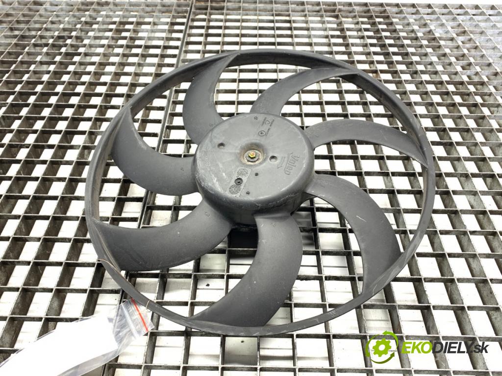 CITROEN C3 III liftback 2020 81 kW 1.2 PURETECH 110 1199 ventilátor chladiče 8033-M00-008 (Ventilátor)
