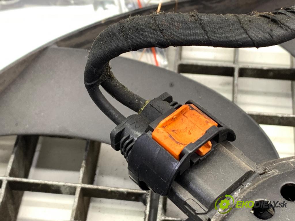 CITROEN C3 III liftback 2020 81 kW 1.2 PURETECH 110 1199 ventilátor chladiče 8033-M00-008 (Ventilátor)