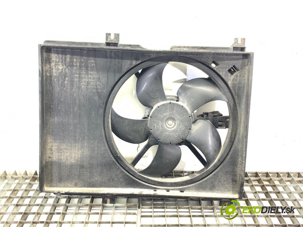 SUZUKI SWIFT IV liftback 2011 69 kW 1.2 (AZH 412) 1242 Ventilátor chladiča 487A590A (Ventilátor)