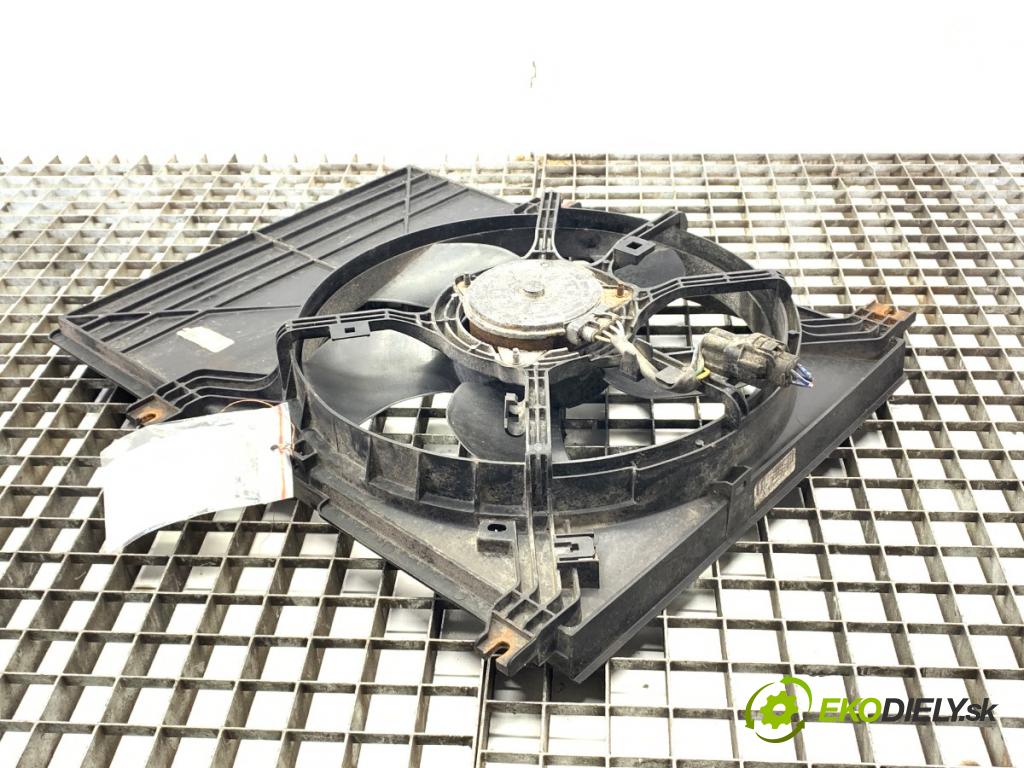 SUZUKI SWIFT IV liftback 2011 69 kW 1.2 (AZH 412) 1242 Ventilátor chladiča 487A590A (Ventilátor)