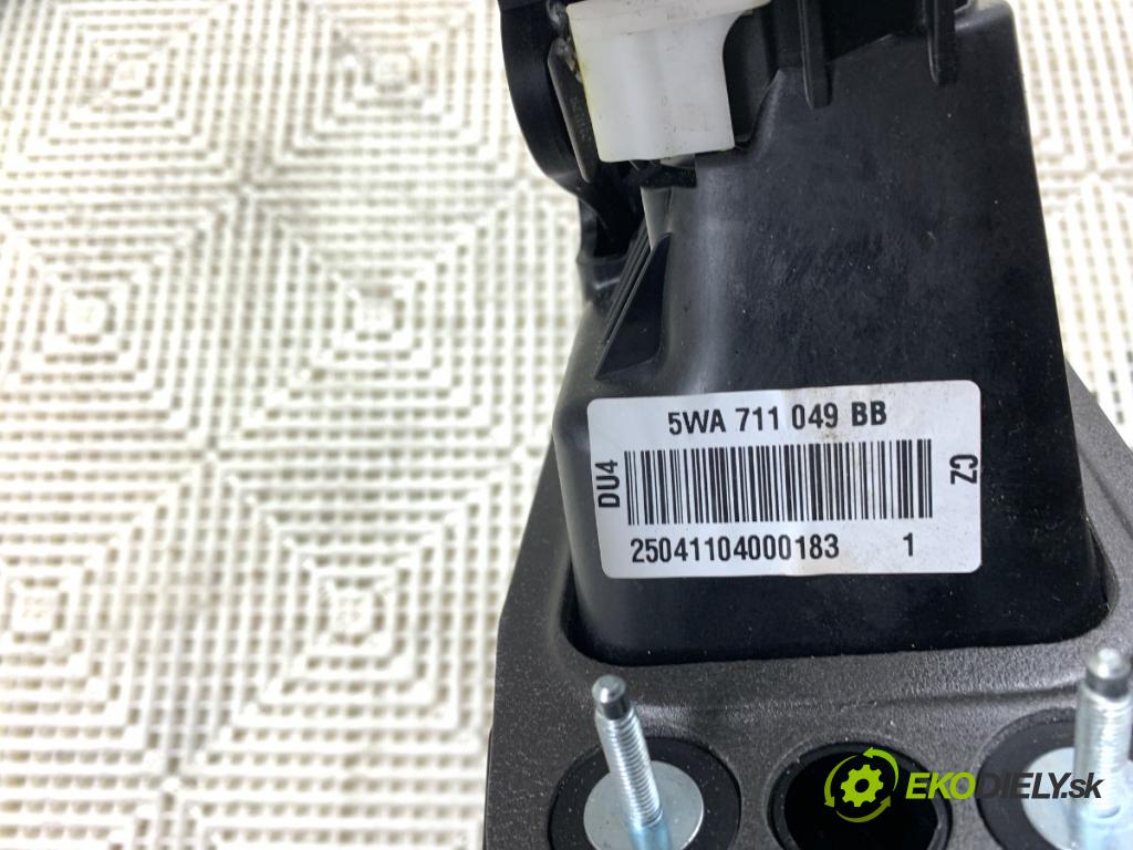 CUPRA FORMENTOR SUV 2025 110 kW 1.5 TSI 1498 kulisa 5WA711049BB (Řadicí páka (kulisa) )