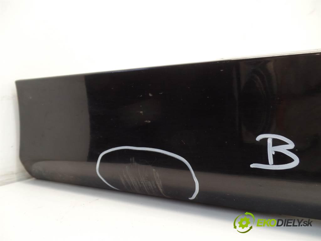 BMW E90    SEDAN 4D 2.0i 150KM 04-08  lišta prahová levá strana  (Lišty prahů)