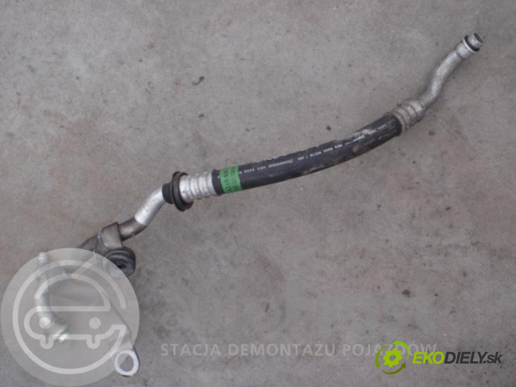 MERCEDES W210    BRAK  Mercedes W210 hadica Rúrka klimatizácie 