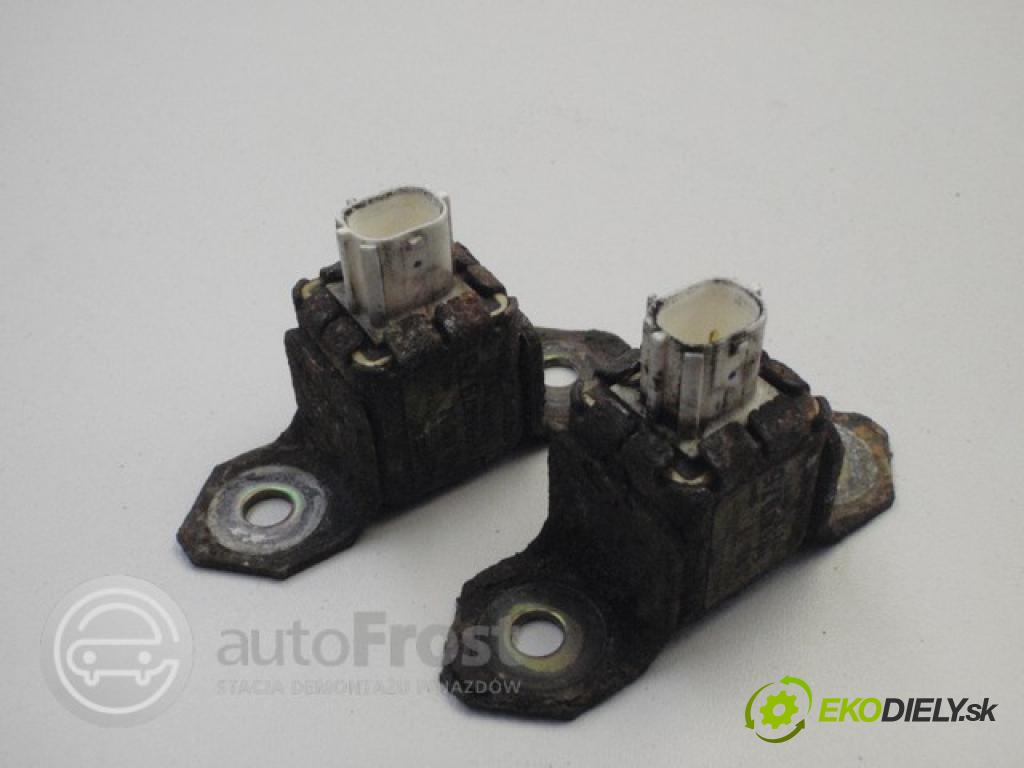 MITSUBISHI L200 BRAK snímač nárazu Mitsubishi L200 06-