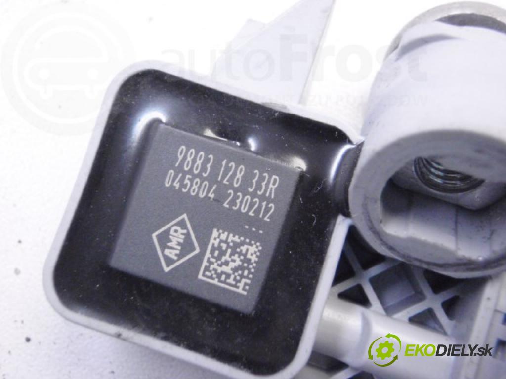 RENAULT SCENIC III    BRAK  Scenic III snímač nárazu senzor
