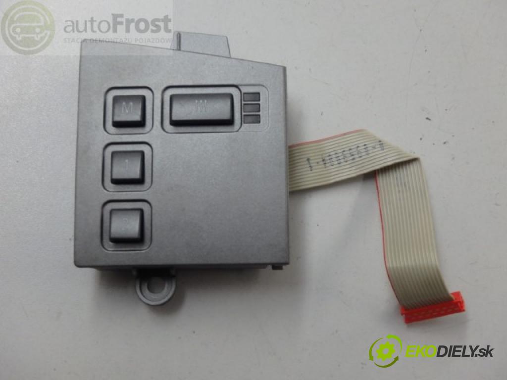BMW SERIA 7    BRAK  Panel vyhrievania sedačky pravy 6971628 BMW E65 E66 750 