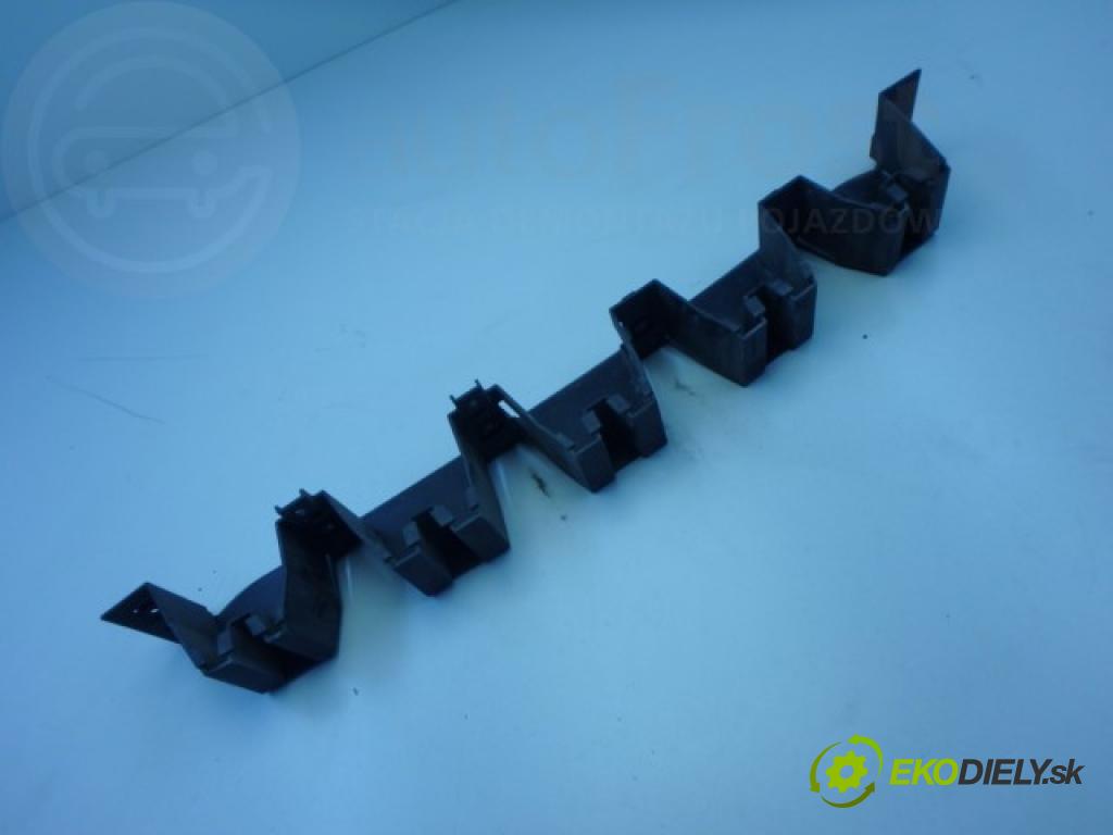 VOLVO S40 II    BRAK  výztuha nárazníka zadní část 3074950 Volvo S40 II