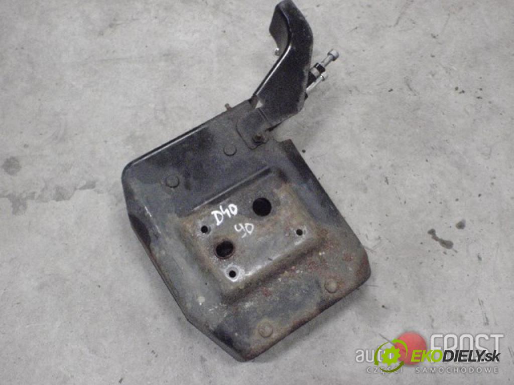 NISSAN NAVARA D40    BRAK  Chladič paliva chladič Nissan NAVARA D40 05-