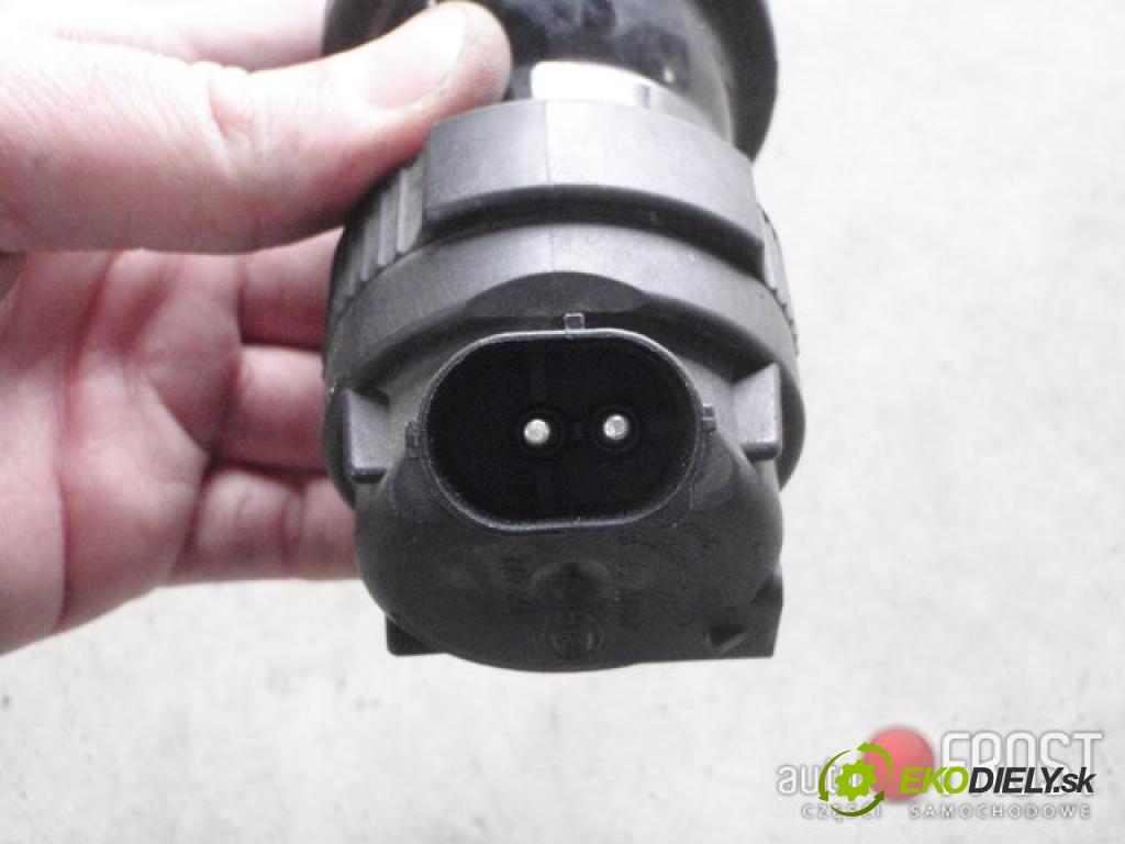 BMW SERIA 7    BRAK  hmlové svetlo, hmlovka levý BMW E65 E66 01-