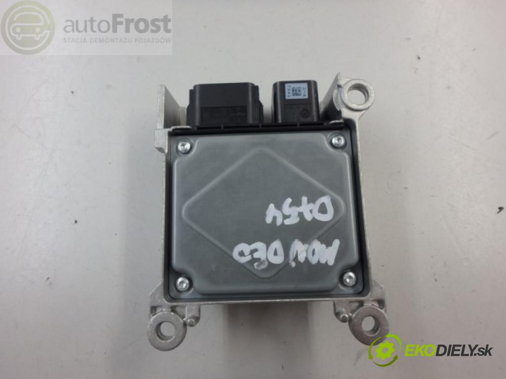 FORD MONDEO MK4    BRAK  řídící jednotka senzor airbag Mondeo MK4